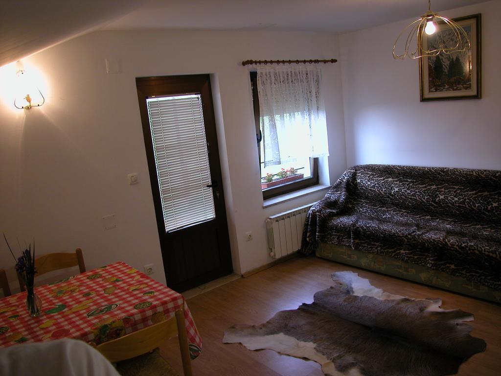 Villa Turisticna Kmetija Siroko Tolmin Habitación foto